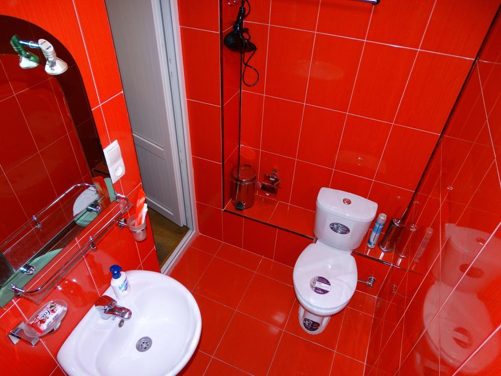 Hotel Sano Kutaisi Værelse billede