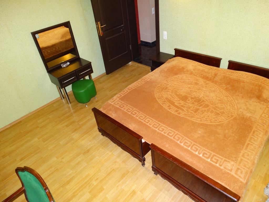 Hotel Sano Kutaisi Værelse billede